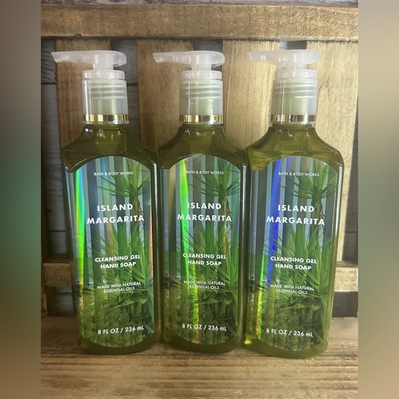 Bath & Body Works Other - BATH & BODY WORKS ISLAND MARGARITA CLEANSING GEL HAND SOAP 8oz Lot Of 3